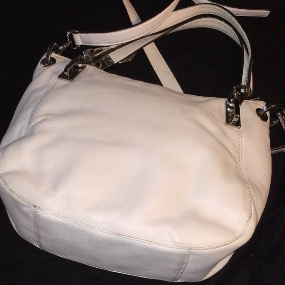 - Michael Kors Pebble Leather Crossbody Purse - Picture 8 of 10